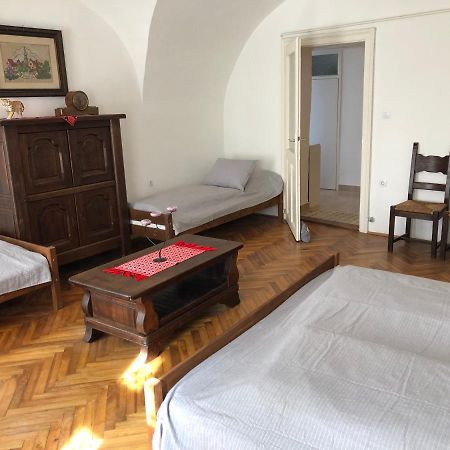 Apartman Becsi Utca Sopron Dış mekan fotoğraf