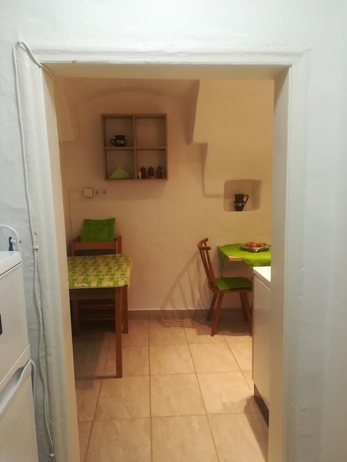 Apartman Becsi Utca Sopron Dış mekan fotoğraf