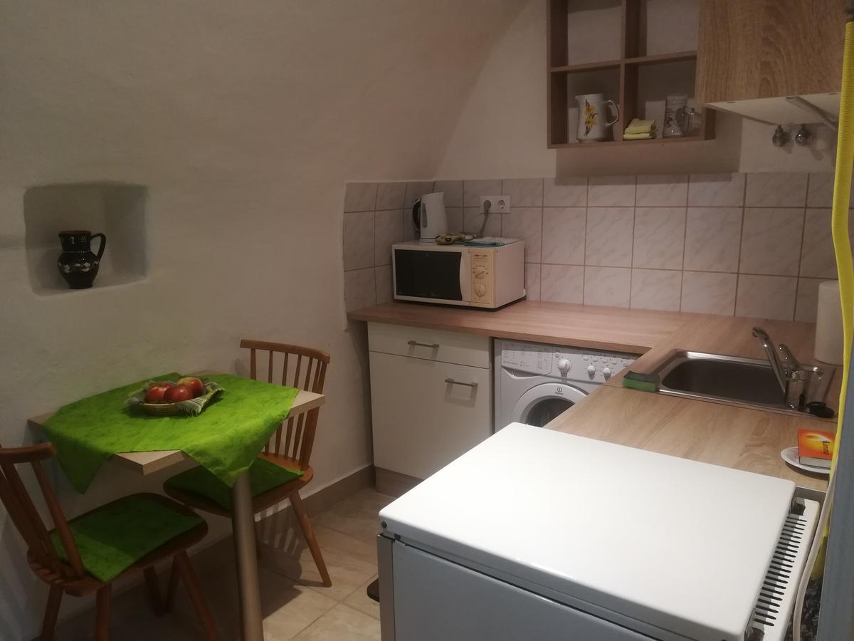 Apartman Becsi Utca Sopron Dış mekan fotoğraf